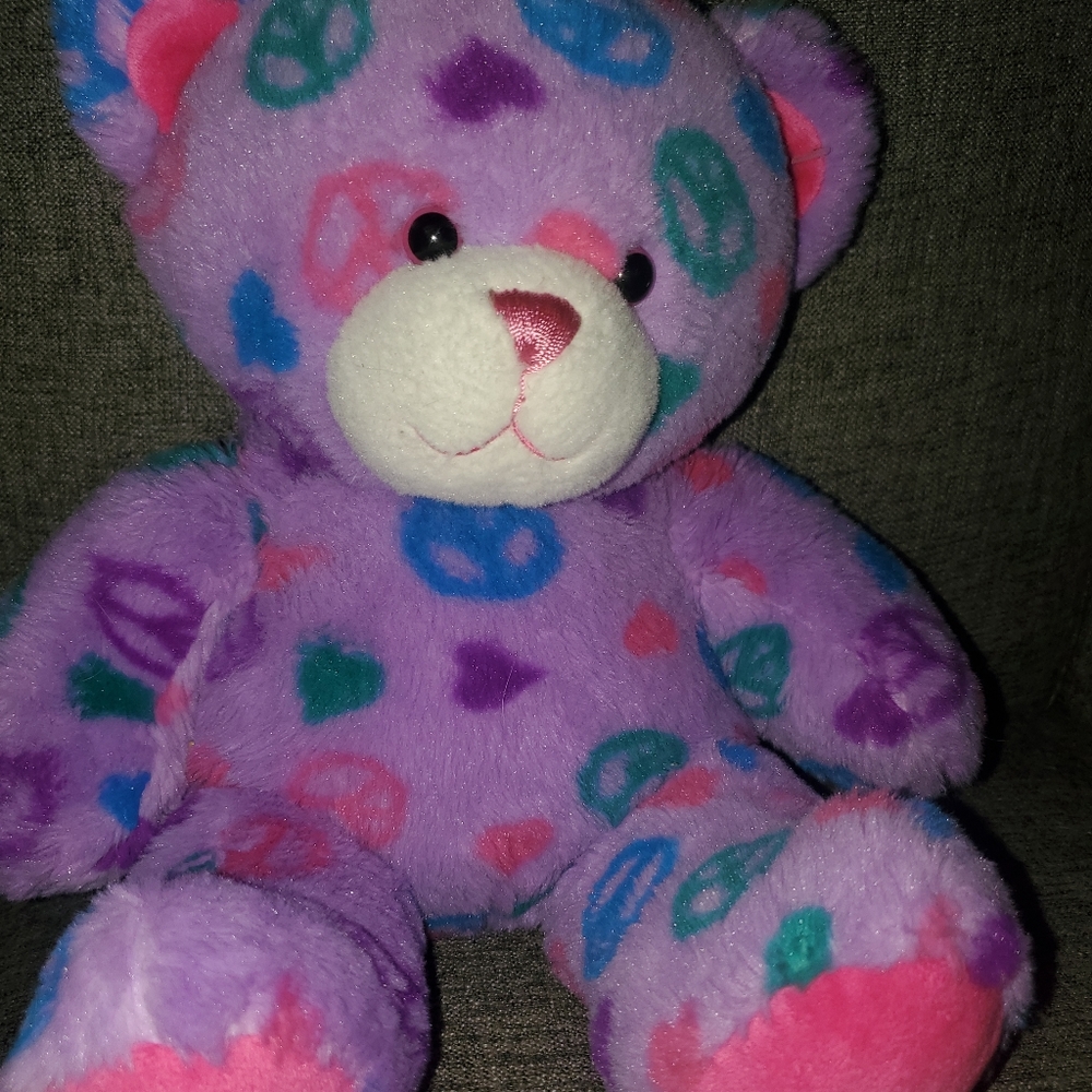🦜 Peace sign and heart build a bear